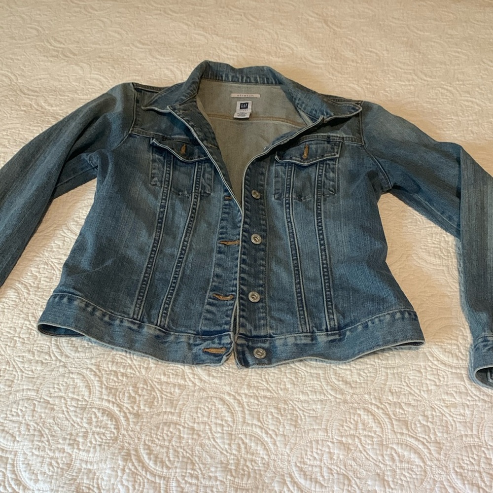 GAP Stretch Denim Jacket